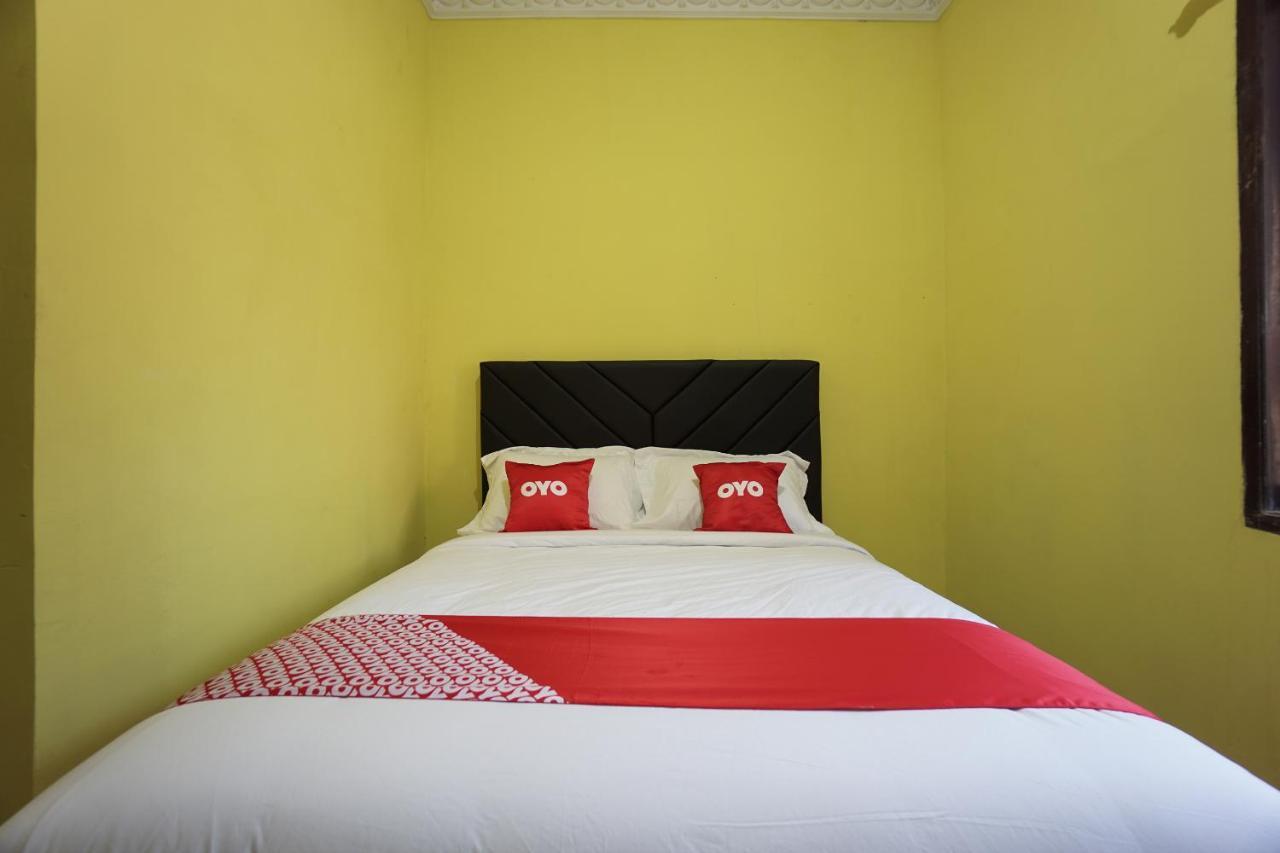 Oyo 2486 Bahana Guest House Manado Ngoại thất bức ảnh