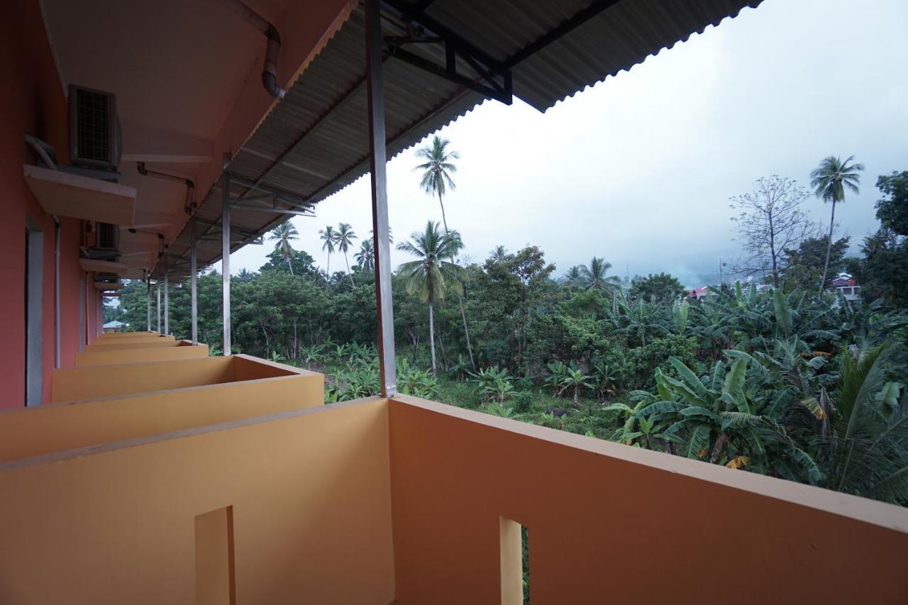 Oyo 2486 Bahana Guest House Manado Ngoại thất bức ảnh