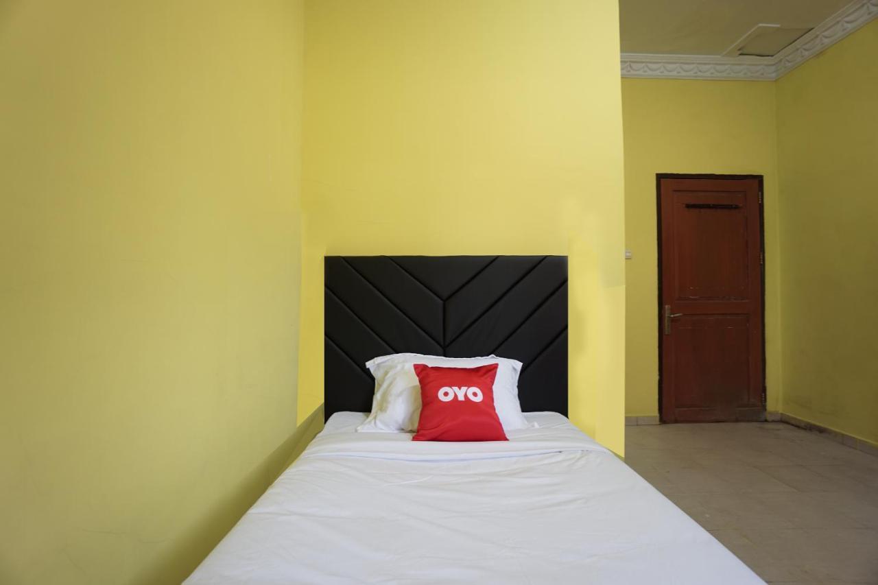 Oyo 2486 Bahana Guest House Manado Ngoại thất bức ảnh