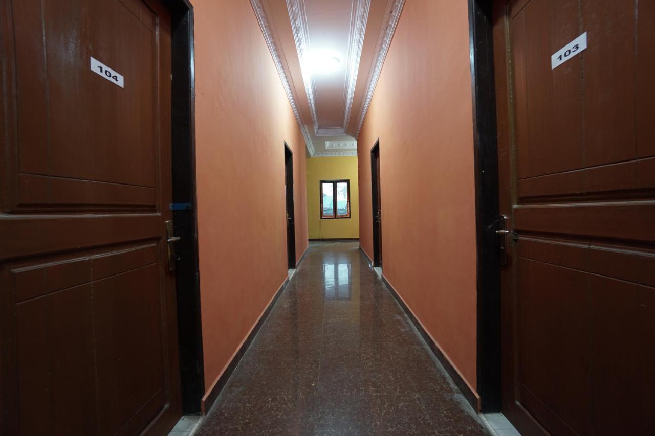 Oyo 2486 Bahana Guest House Manado Ngoại thất bức ảnh